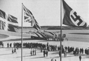 1024px-Bromma_flygplats_invigning_1936